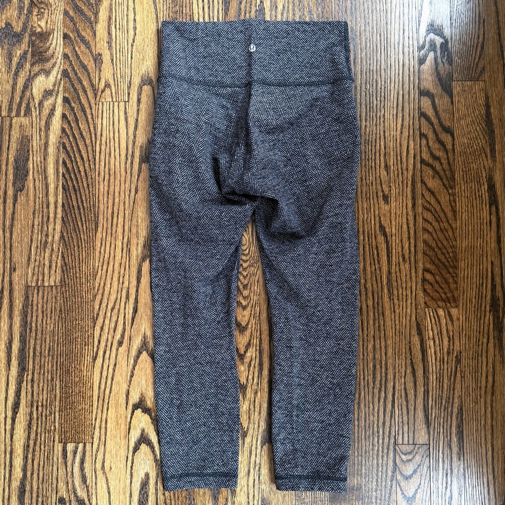 Lululemon Wunder Under Hi-Rise 7/8 Tight 25" Leggings in Herringbone - Size 8 - Picture 3 of 6